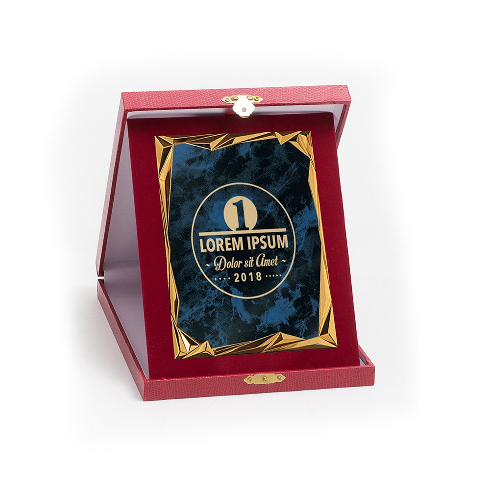 Piros bőr hatású plakett kombináció