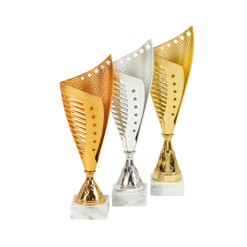 Középkategóriás serleg