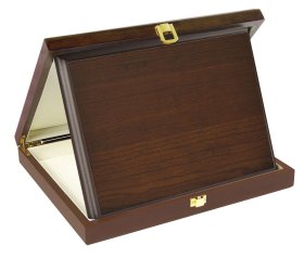 Fa plakett fa díszdobozban